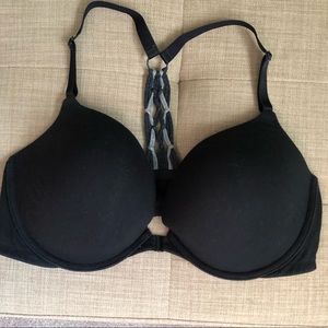 VS black bra